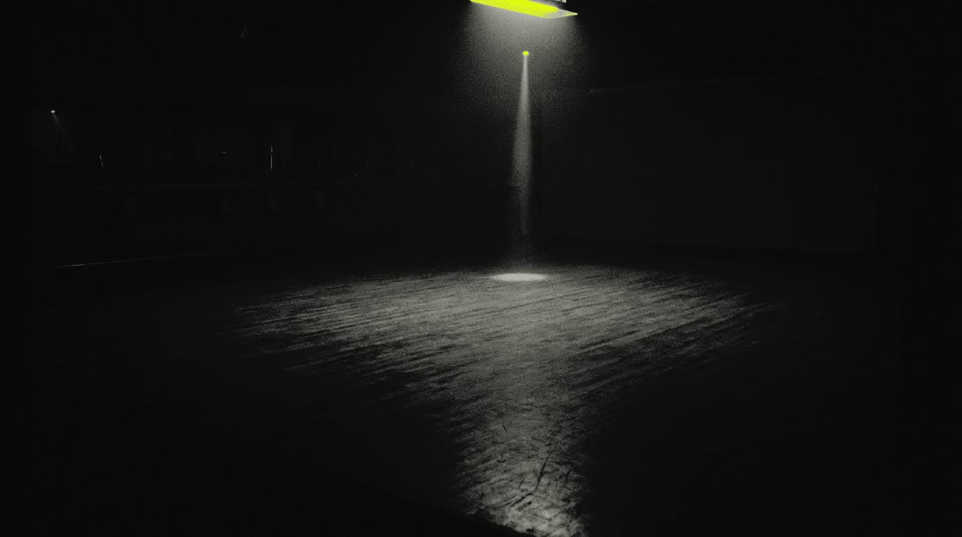 The floor set and empty an hour before a STEPFIT class